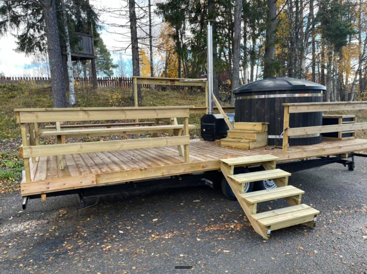 Badtunnevagn byggd av Lejes snickeri